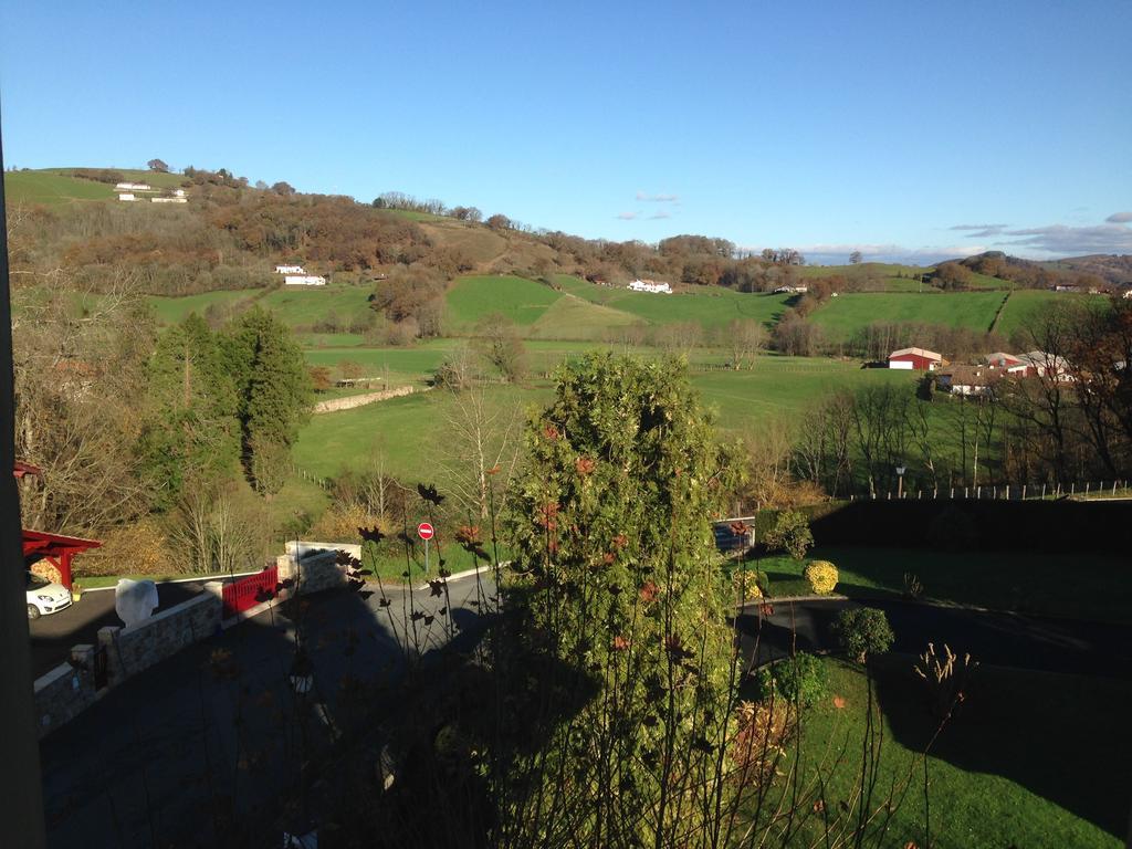 Chalet Elisa Chambre D'Hotes Sare Rom bilde